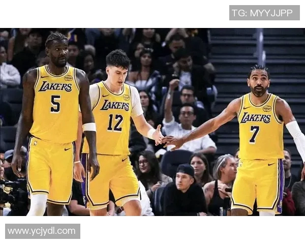 湖人新星大放异彩,状元秀斯托克斯展现统治力 湖人新星大放异彩,状元秀斯托克斯展现统治力